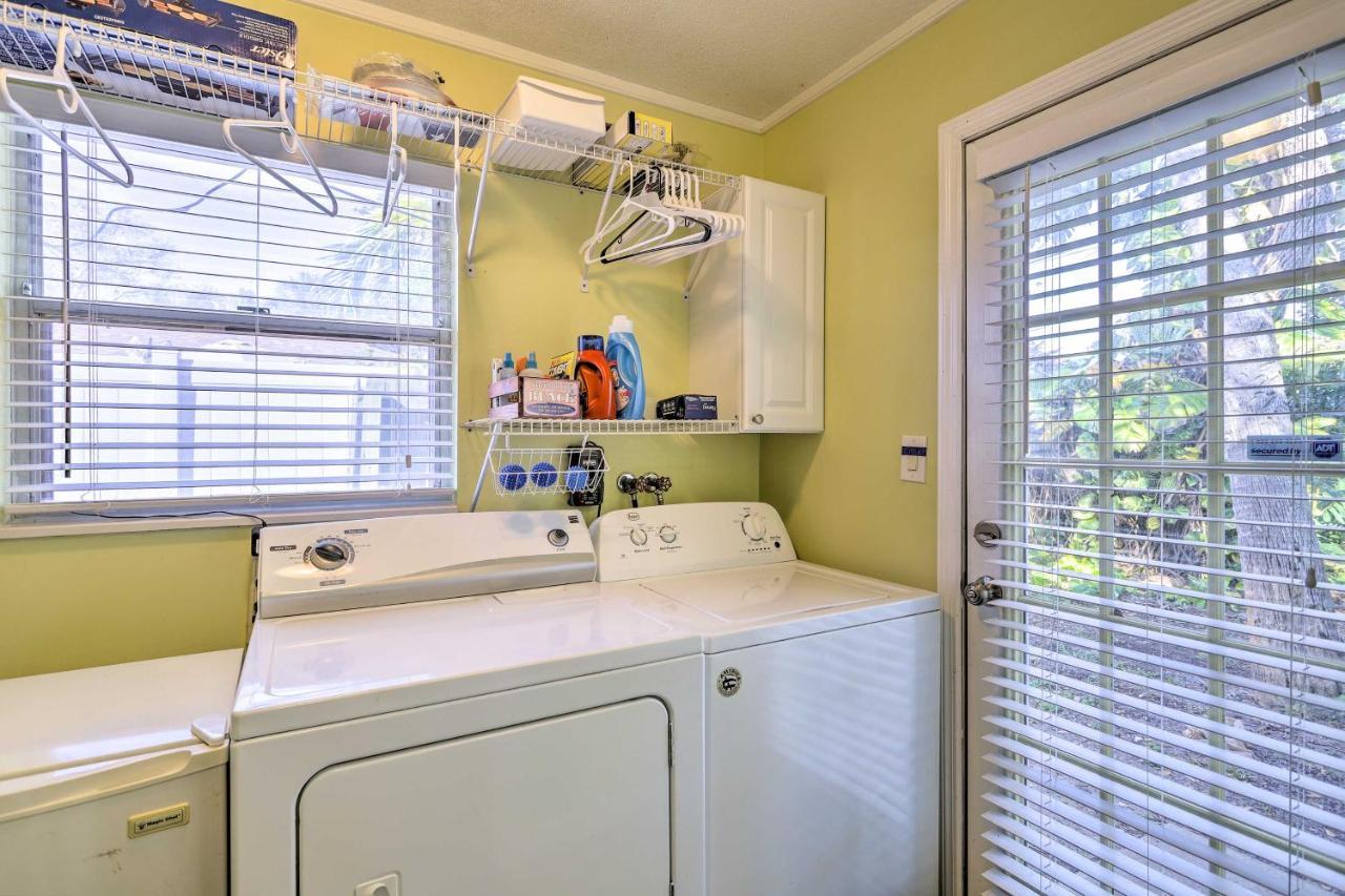 Cape Canaveral Cottage With Hot Tub Walk To Beach Exterior foto